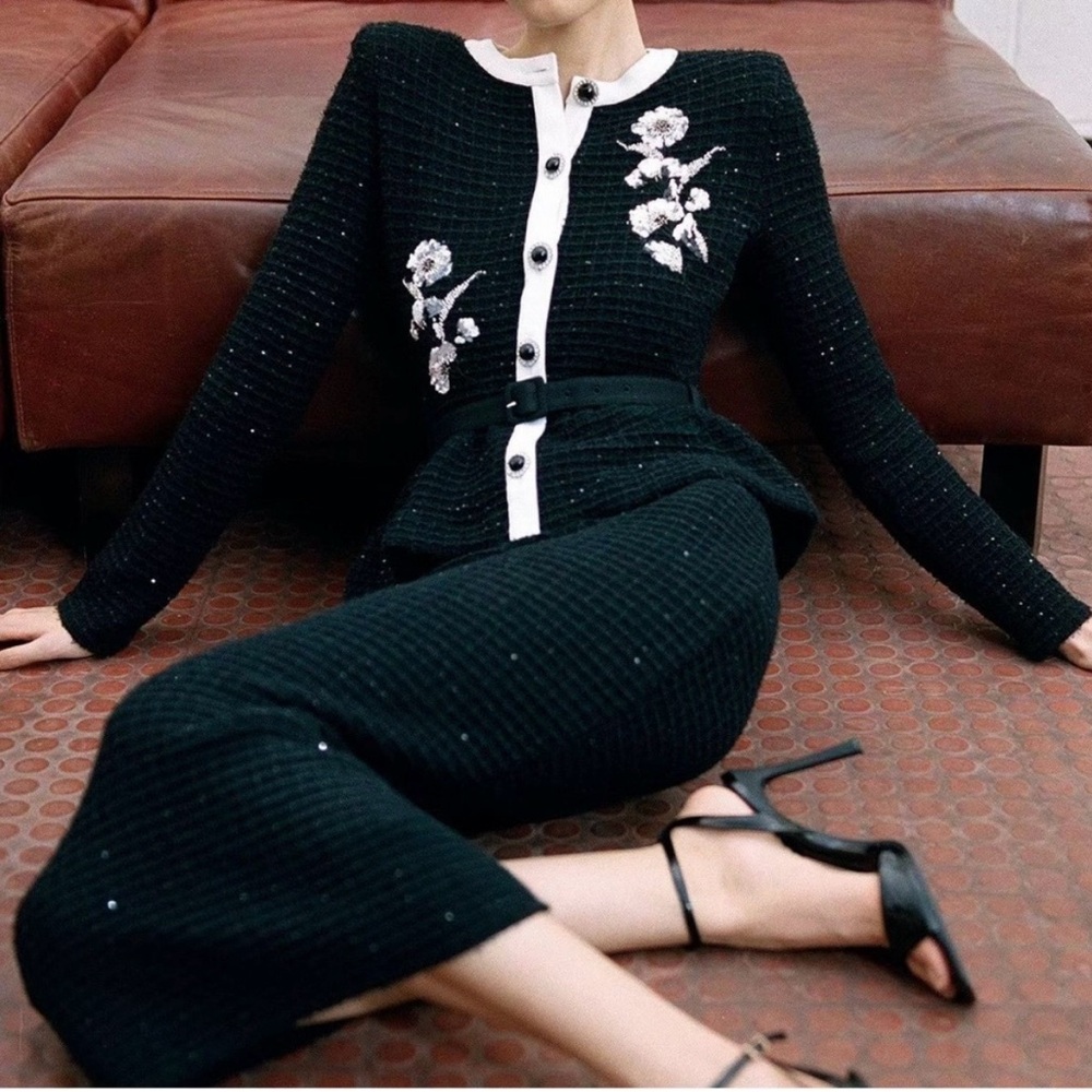 Self-Portrait Black Floral Textured Knit Midi Dress - Picture 5 of 6